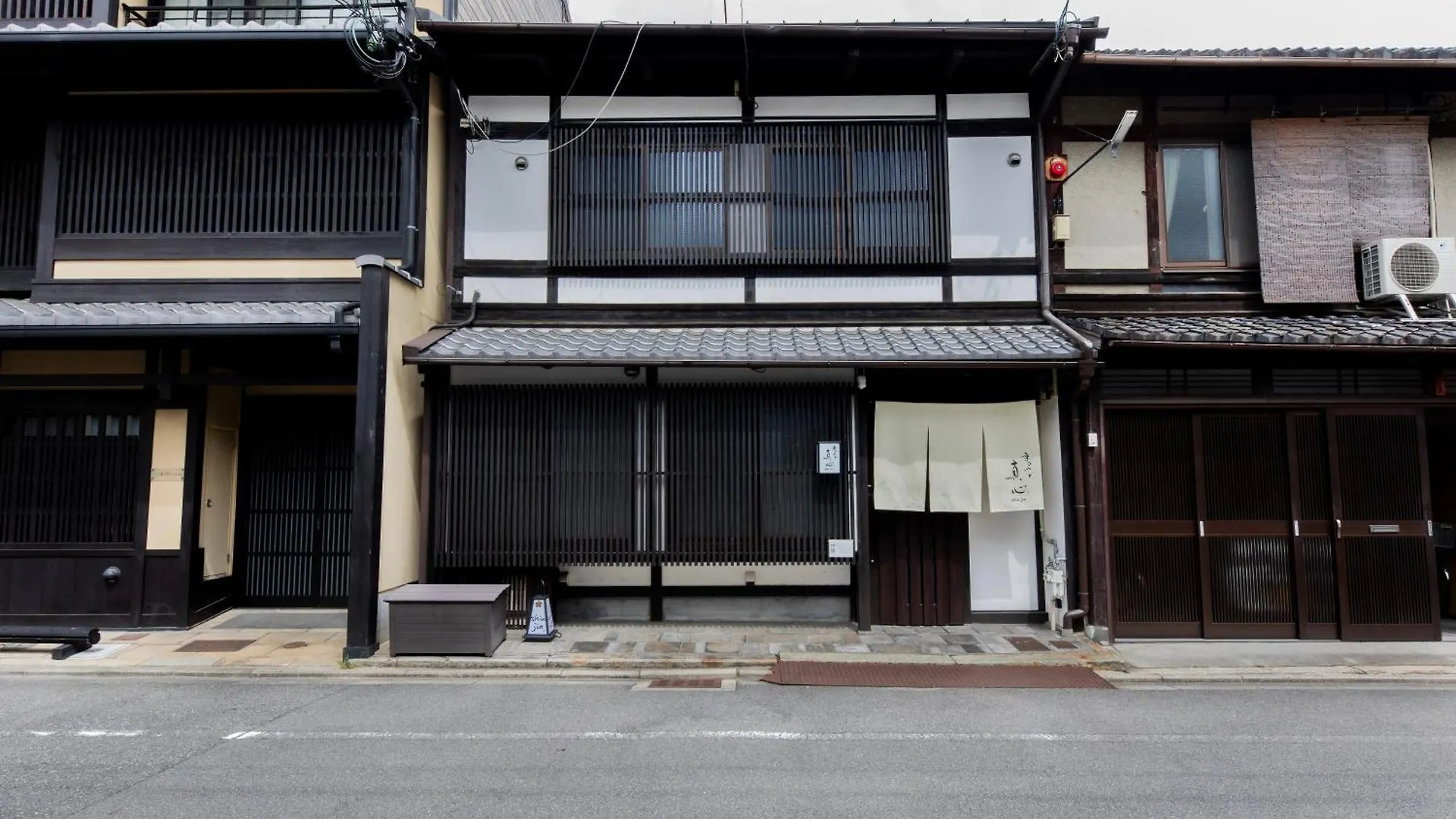 Shiki Homes Shinjin كيوتو 0*,  اليابان